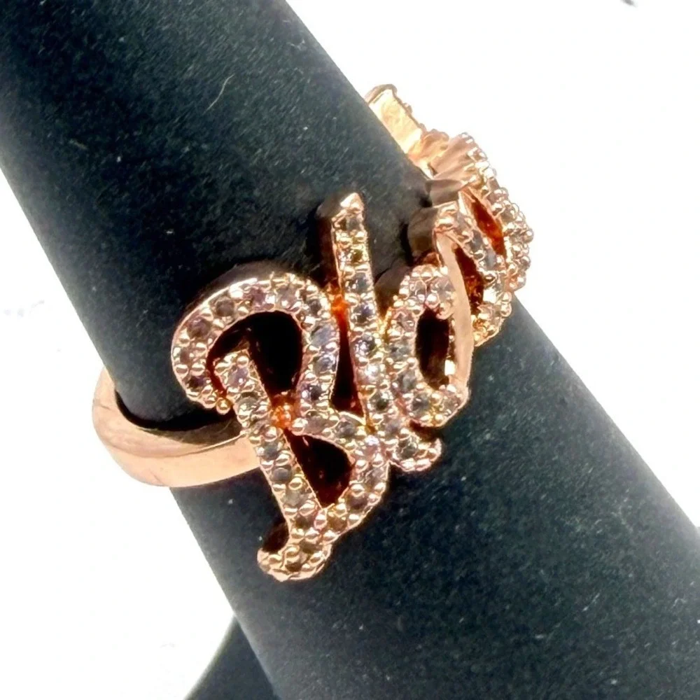 Source Unknown sweet sparkly
